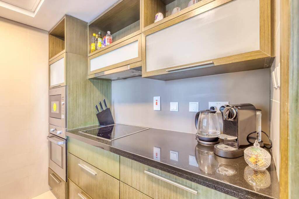 Xanadubai Loft Tower - Your Home Away From Home In Downtown Dubai! Buitenkant foto